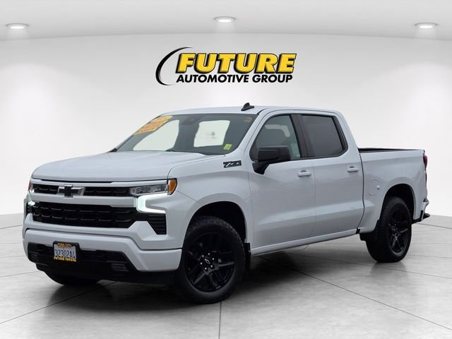 Used 2024 White Chevrolet RST image 8