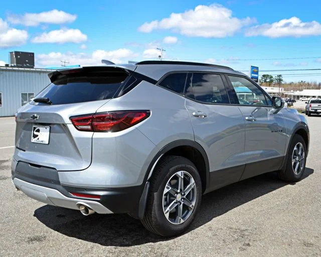 2025 Chevrolet Blazer 3LT - Photo 8