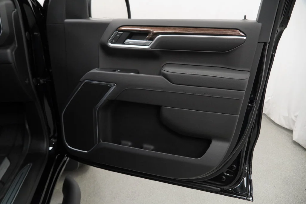New 2026 Black Chevrolet RST image 35