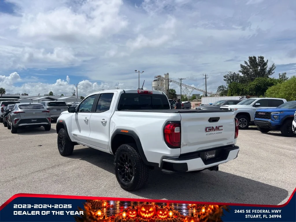 New 2026 Summit White GMC Elevation image 5
