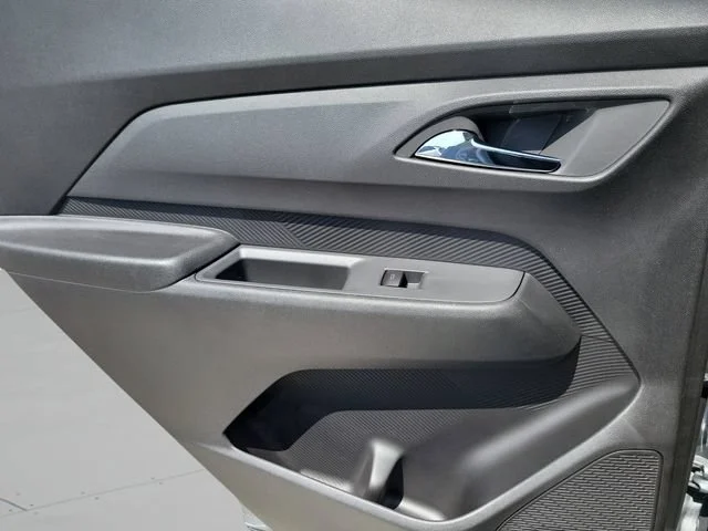 New 2027 Sterling Grey Metallic Chevrolet LT image 13