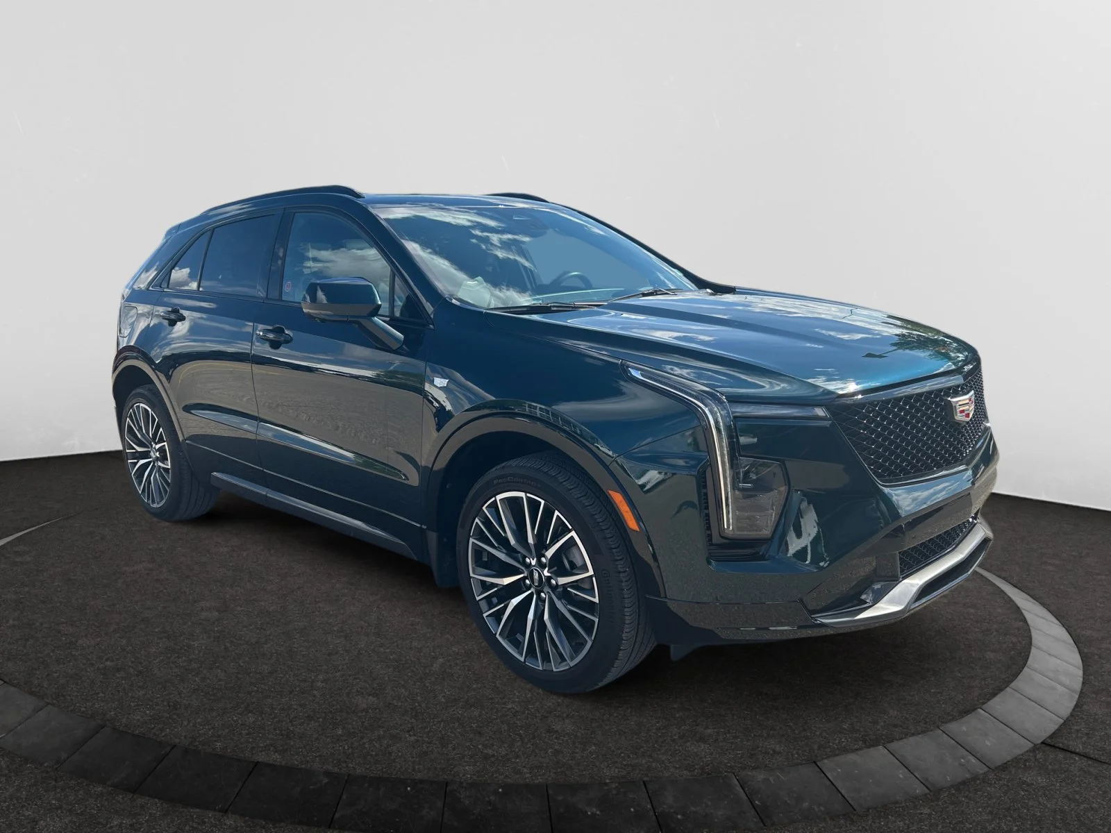 Used 2025 EMERALD LAKE GREEN Cadillac AWD Sport image 7