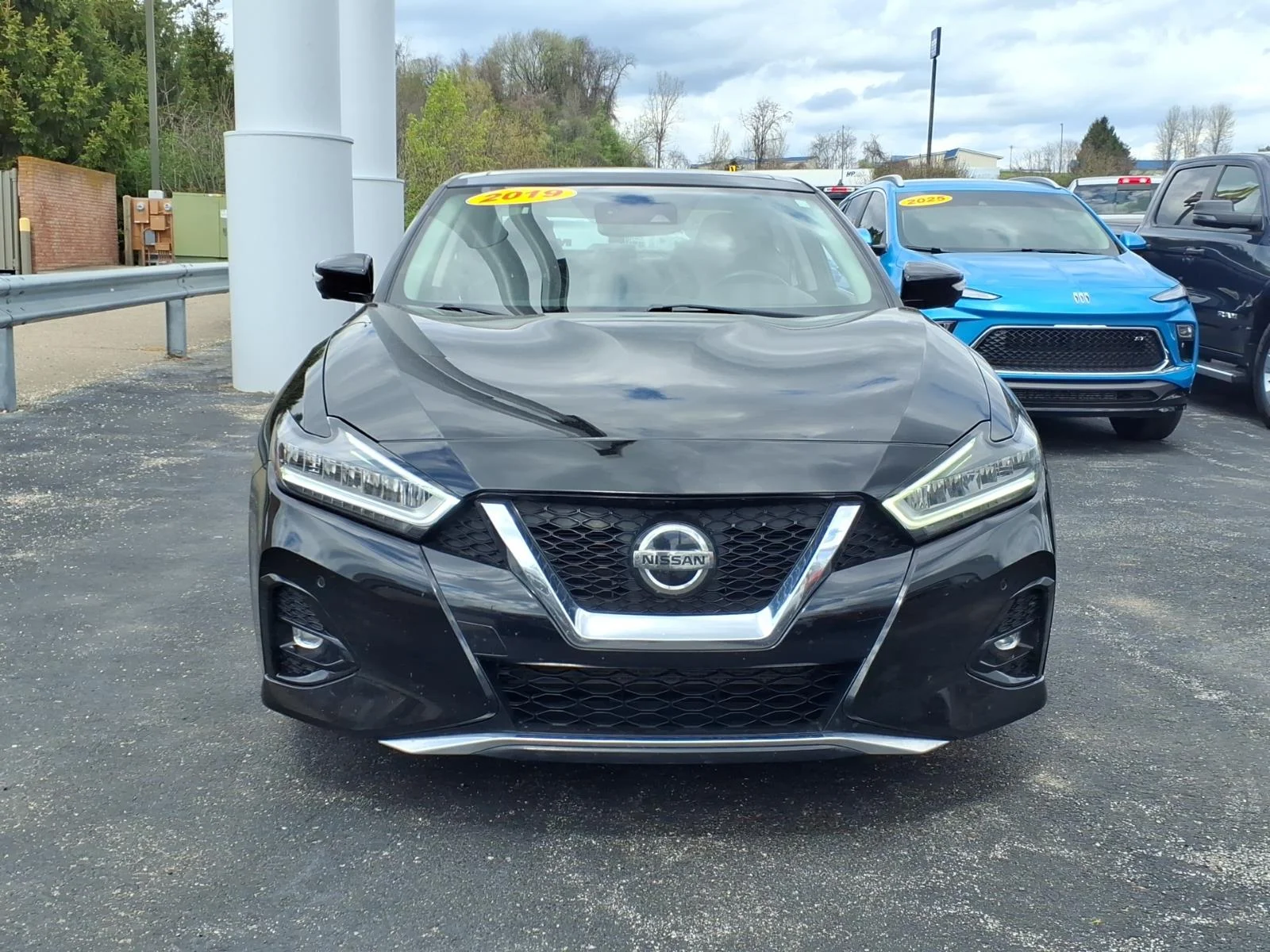 Used 2019 Nissan Maxima Platinum with VIN 1N4AA6AV5KC372116 for sale in Saint Clairsville, OH