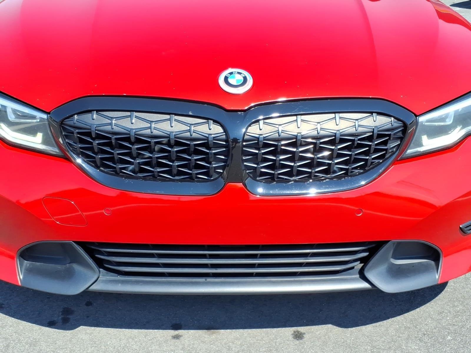 Used 2019 Melbourne Red Metallic BMW 330i image 15