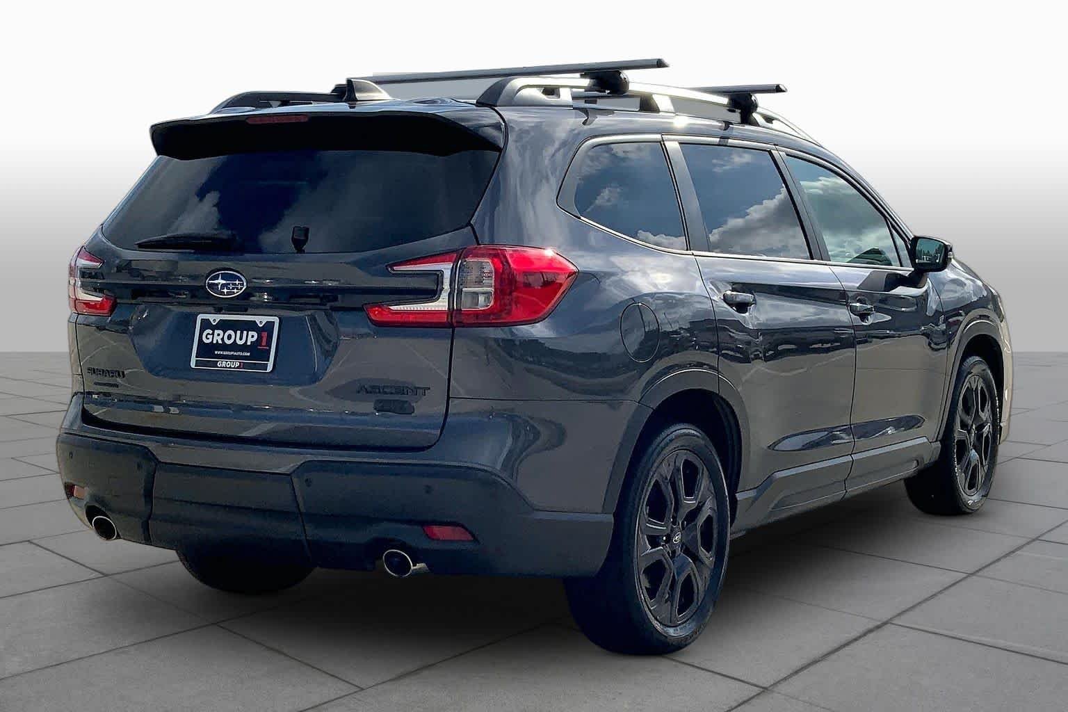Used 2023 Magnetite Gray Metallic Subaru Onyx Edition image 13