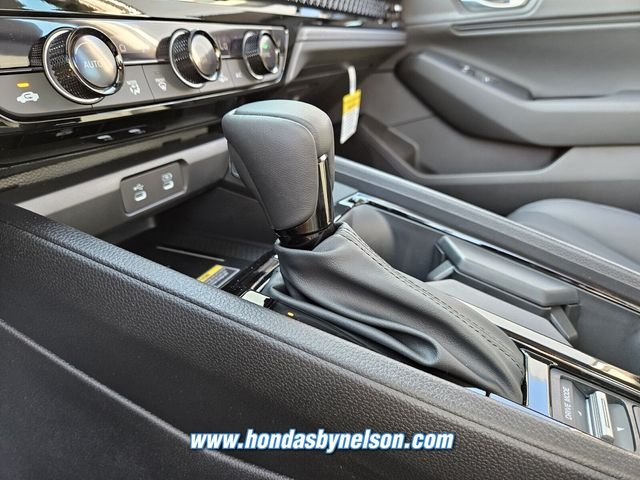 2025 Honda Accord Hybrid EX-L - Photo 12