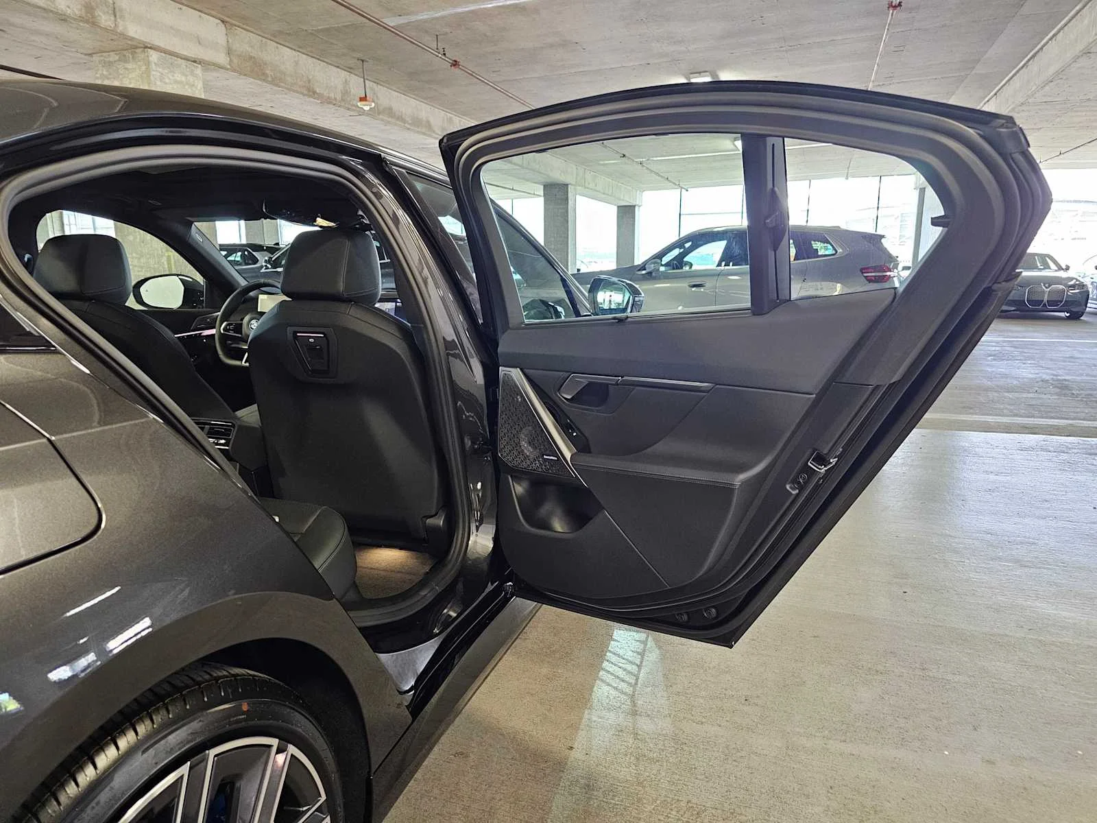 New 2027 Dark Graphite Metallic BMW xDrive image 26