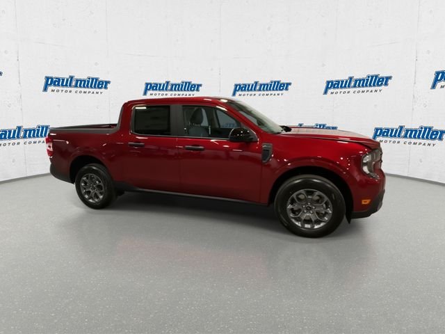 New 2026 Ruby Red Metallic Tinted Clearcoat Ford XLT image 13