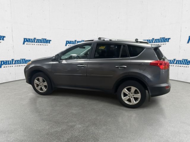 Used 2013 Gray Toyota XLE image 7