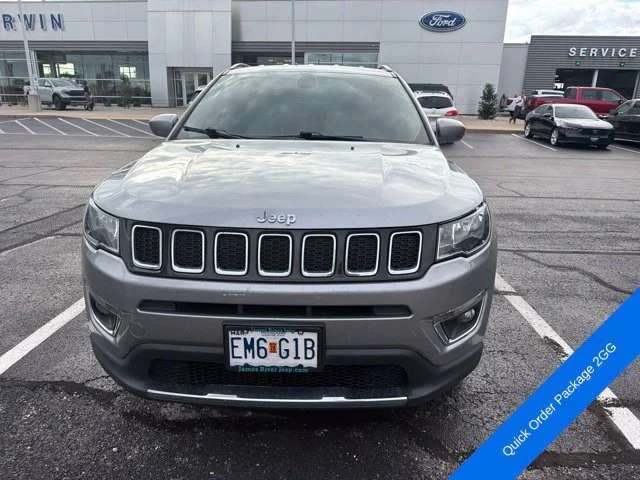 Used 2020 Billet Silver Metallic Clearcoat Jeep Limited image 3