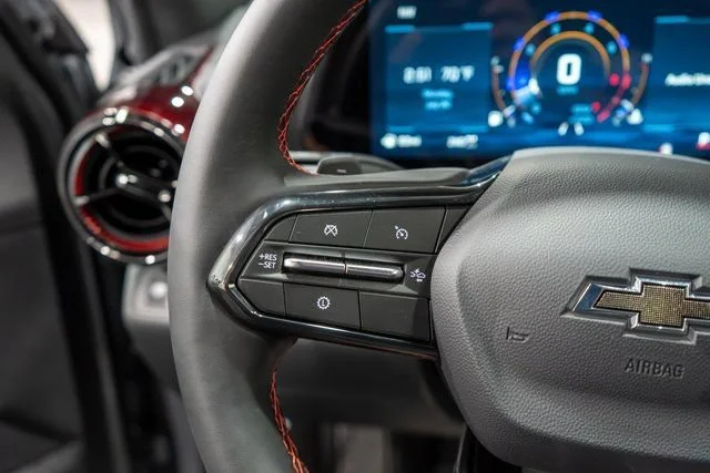 2027 Chevrolet Equinox RS - Photo 19