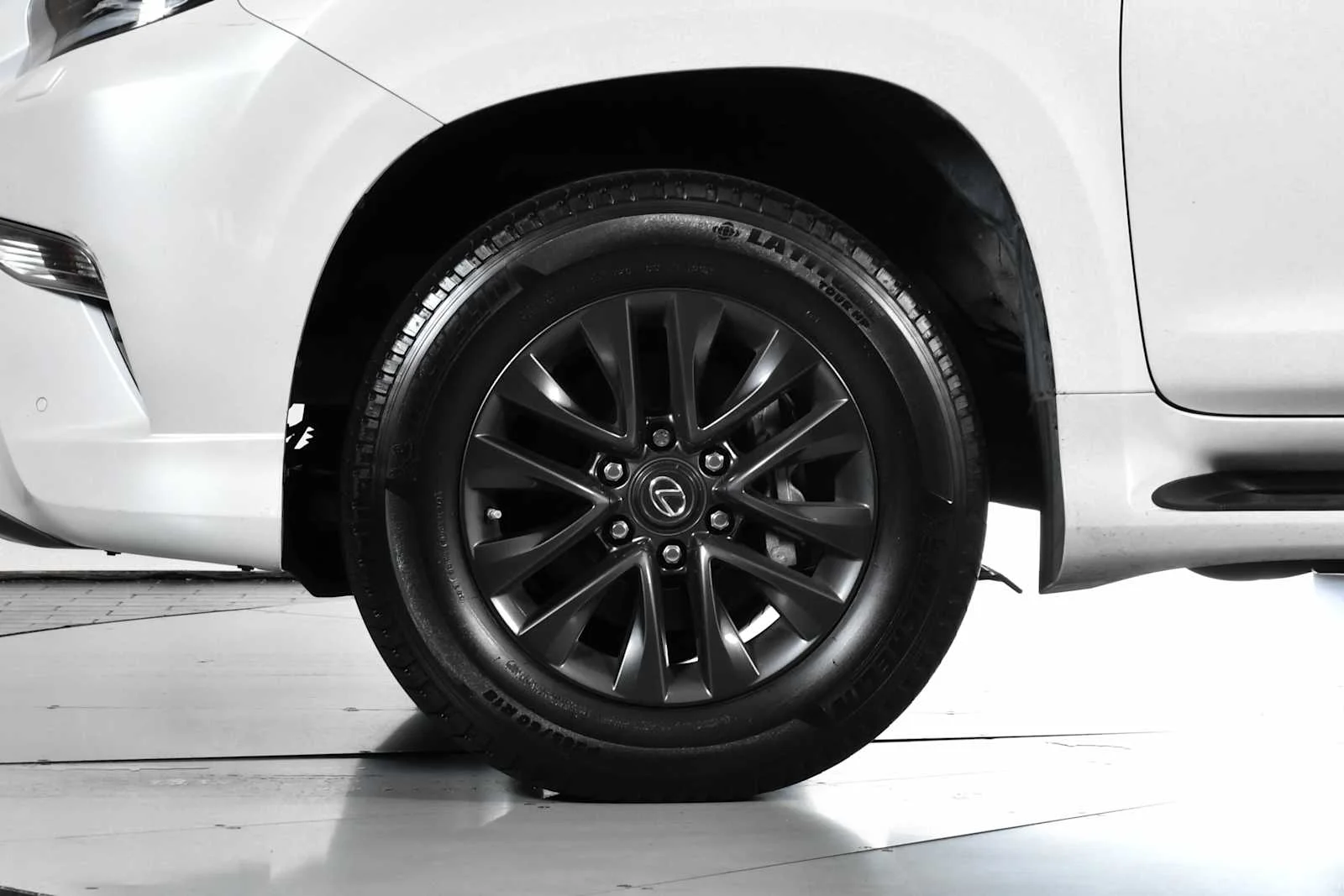 Certified Used 2023 EMINENT WHITE PEARL Lexus Premium image 12