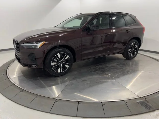 2026 Volvo XC60 Plus
