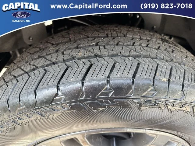 Used 2023 Gray Ford XLT image 13