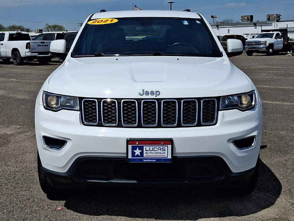 Used 2021 Bright White Clearcoat Jeep Laredo E image 4