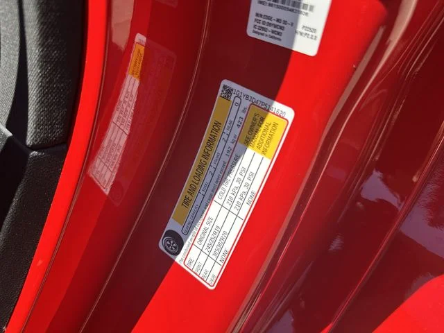 Used 2023 Red Chevrolet Stingray image 32