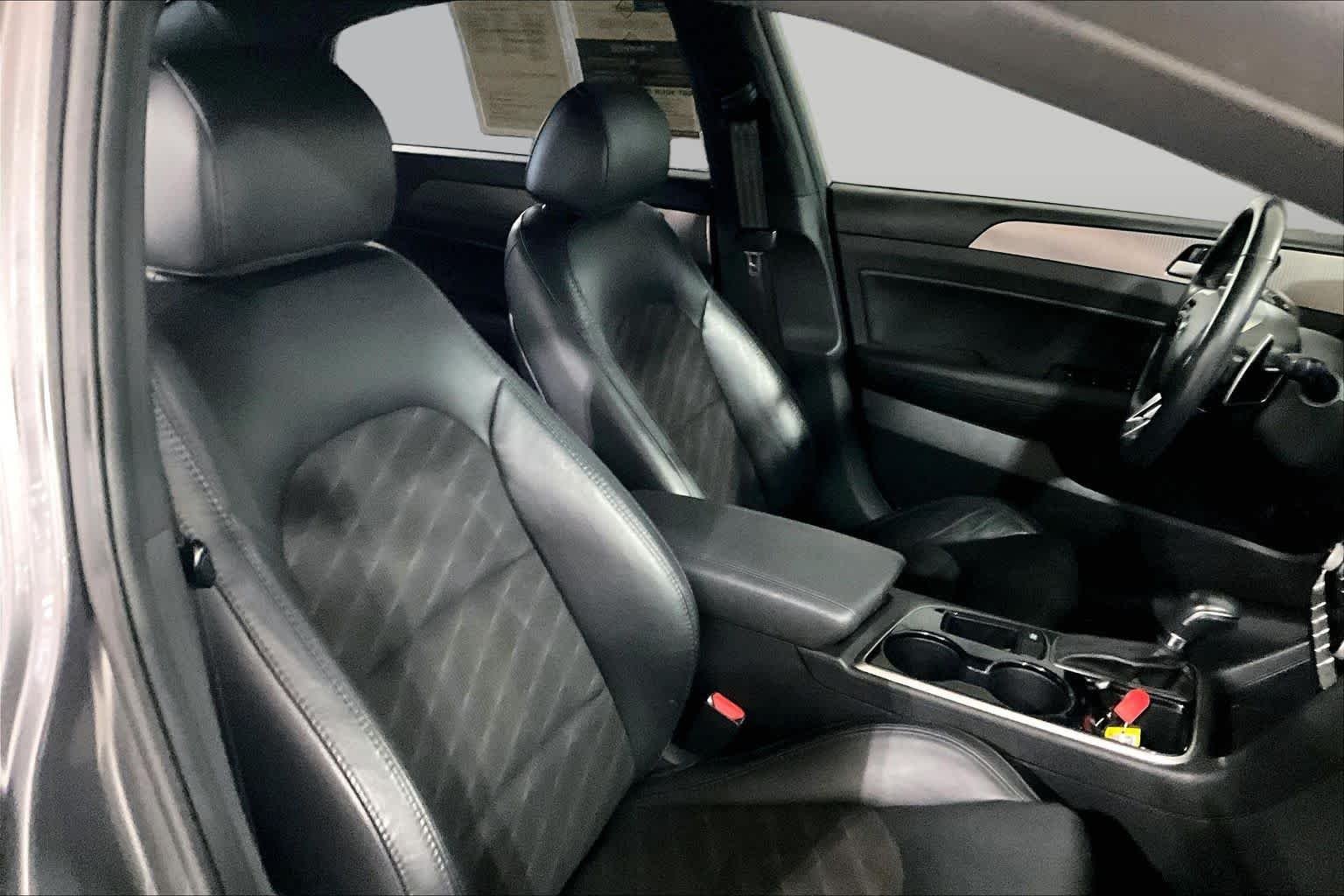 Used 2018 Machine Gray Hyundai Sport image 9