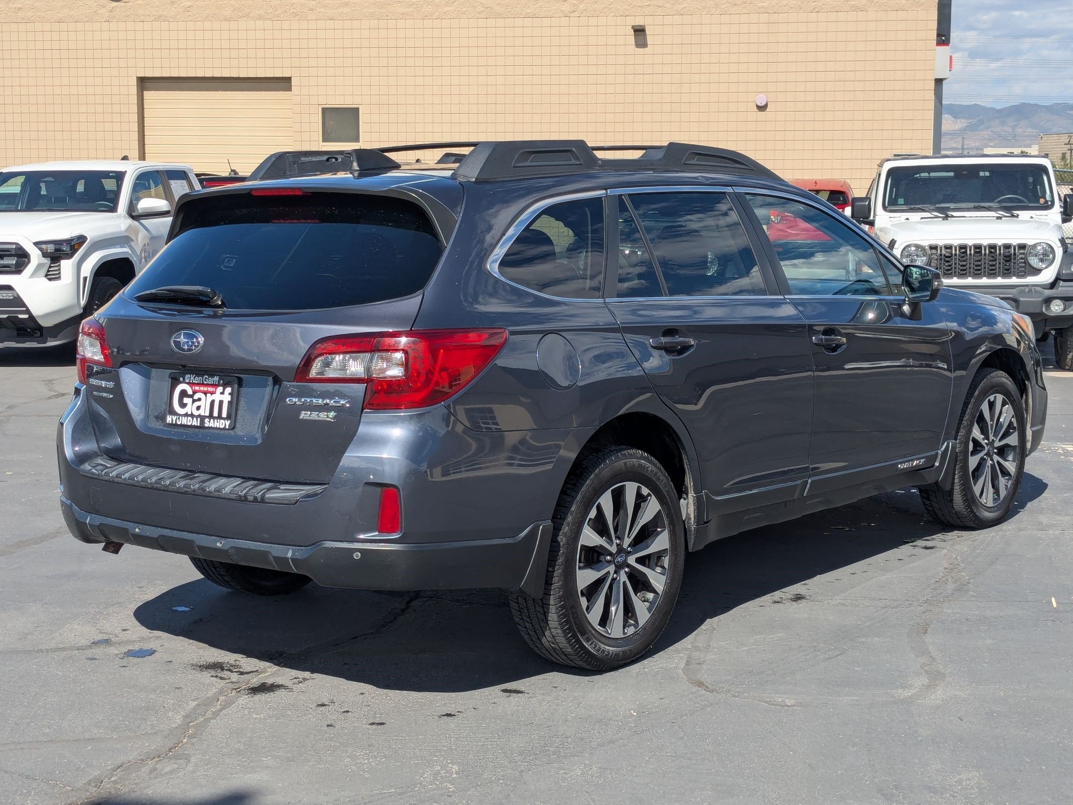 Used 2017 Carbide Gray Metallic Subaru Limited image 3