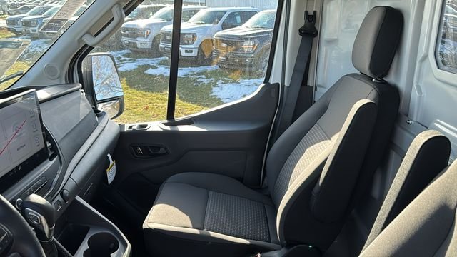 New 2026 White Ford Base image 21