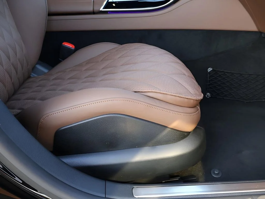 New 2026 Obsidian Black Metallic Mercedes-Benz S 580 image 53
