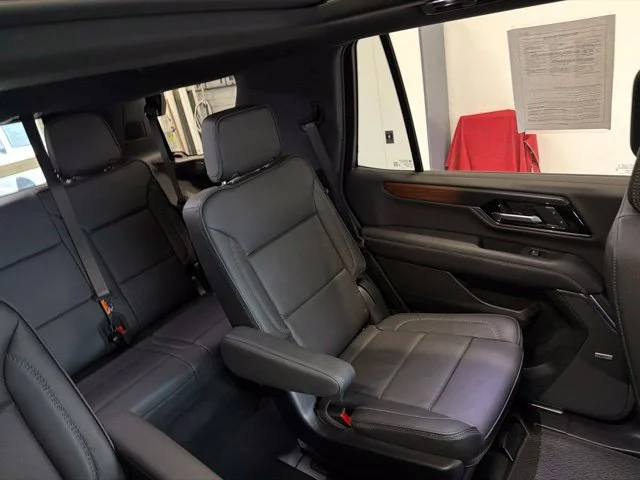 Used 2025 White GMC Denali image 48