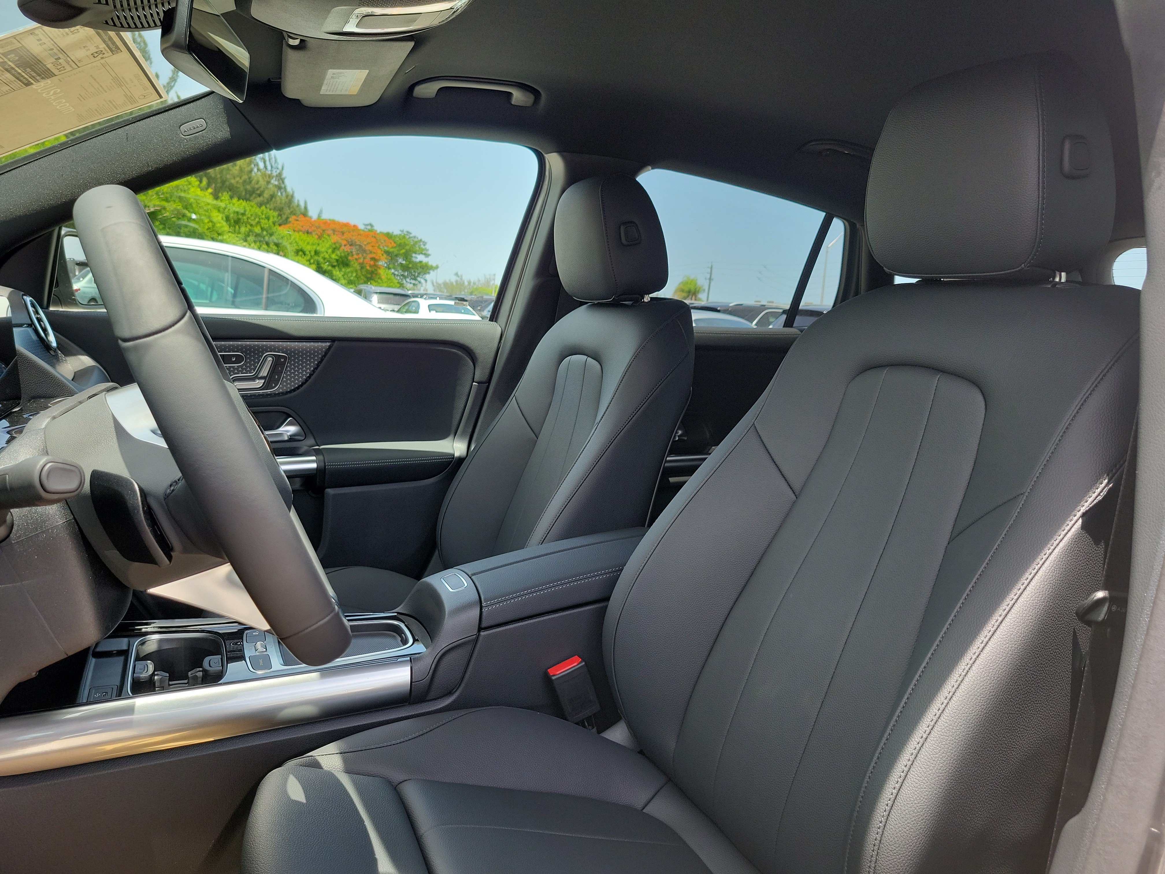New 2026 Mountain Grey Metallic Mercedes-Benz GLA 250 image 42