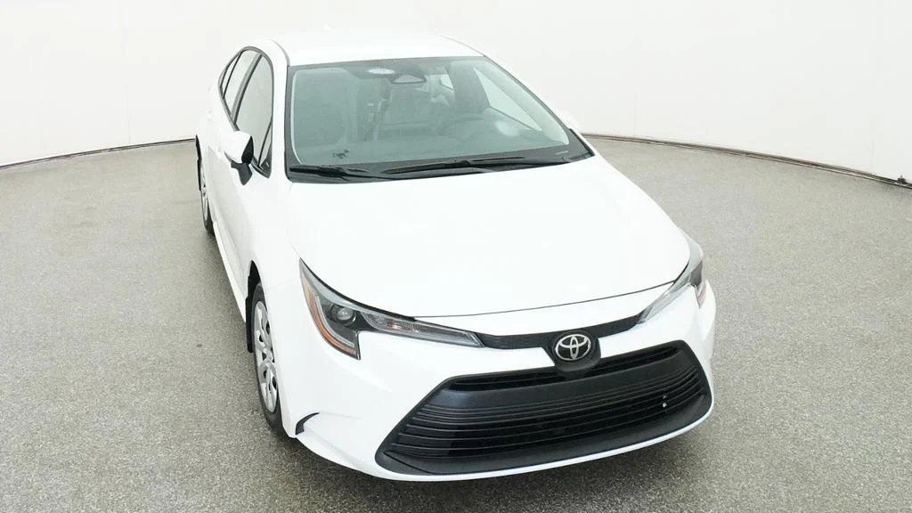 New 2027 Ice Cap Toyota LE image 8