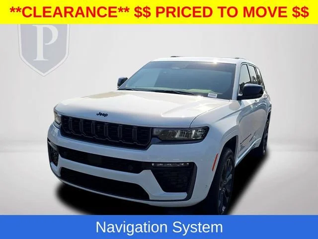 Used 2026 Bright White Clea Jeep Limited Reserve image 13