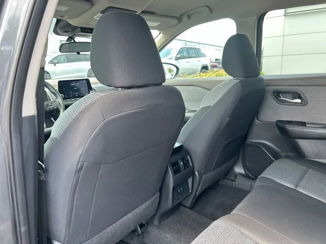 Used 2023 Gray Nissan SV image 18