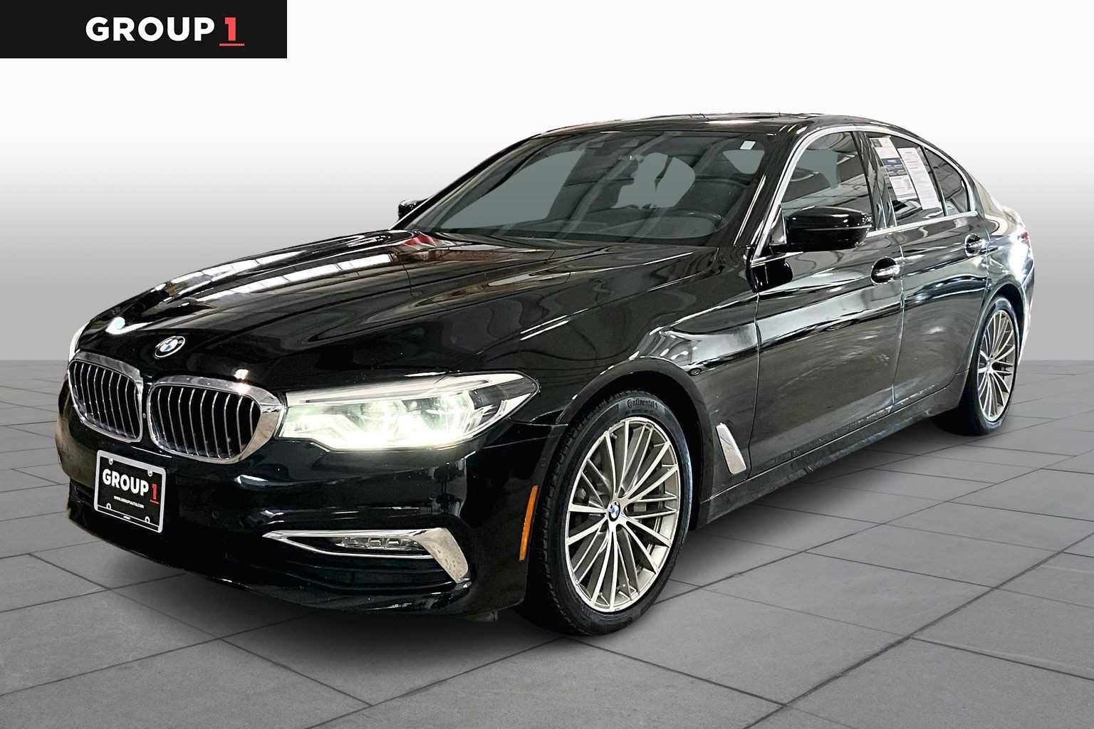 2017 BMW 5 Series 540i xDrive Sedan's photo