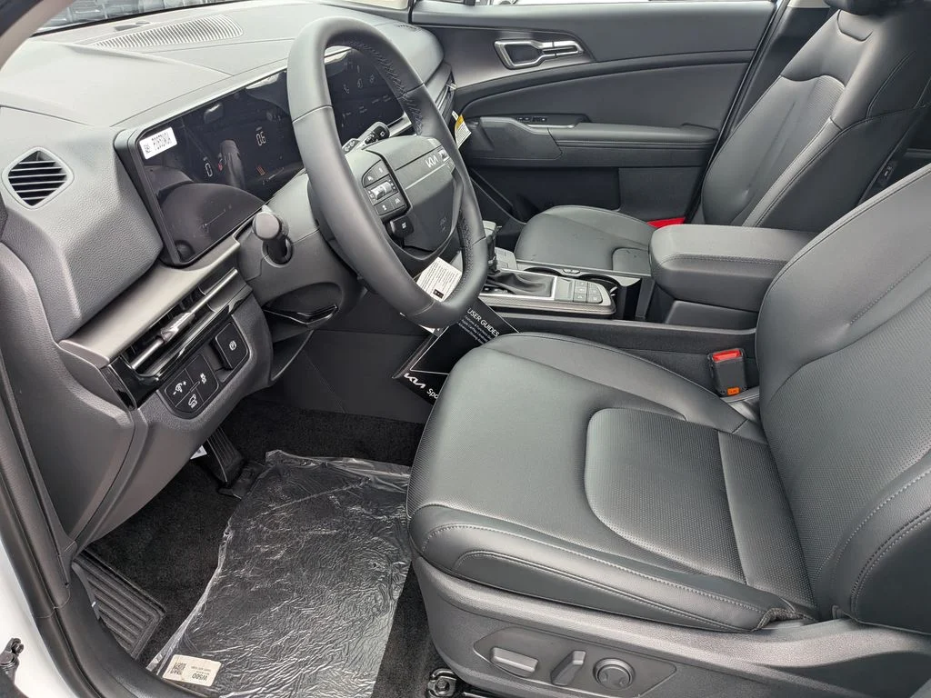 New 2026 White Pearl Kia EX image 46