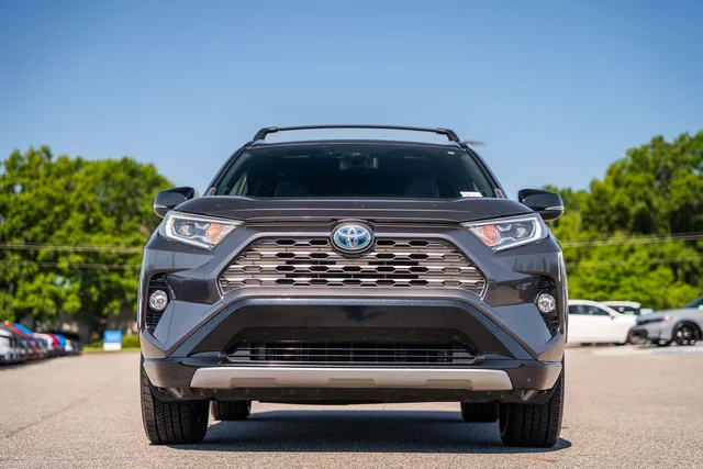 2019 Toyota RAV4 Hybrid XSE
