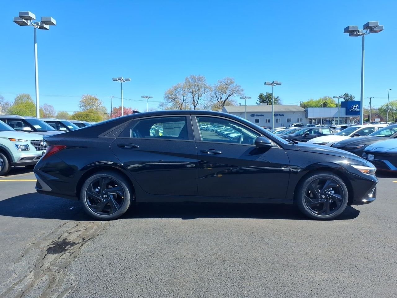 New 2026 Abyss Black Pearl Hyundai SEL Sport image 4