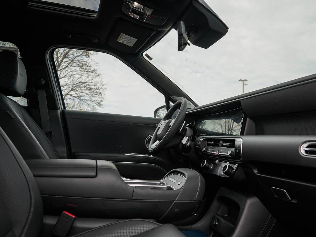 New 2026 Ecotronic Gray Pearl Hyundai Calligraphy AWD image 40