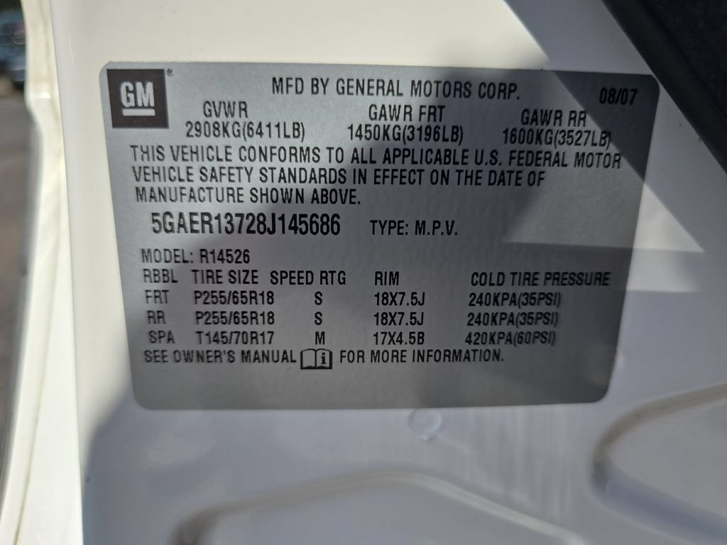 Used 2008 WHITE OPAL Buick CX image 34