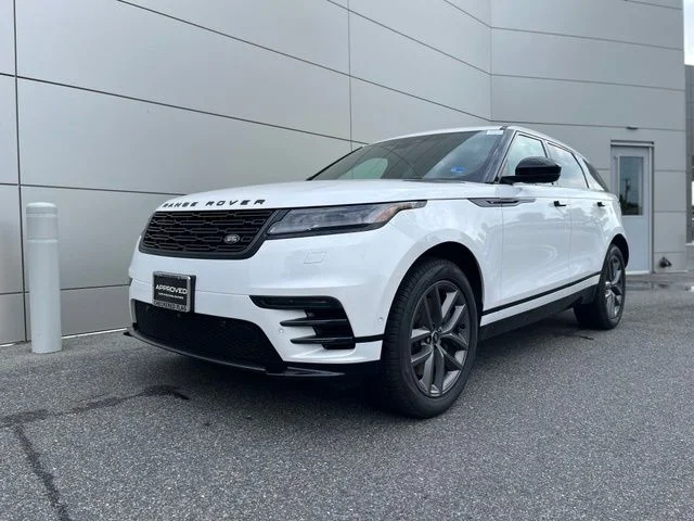 2026 Land Rover Range Rover Velar Dynamic SE