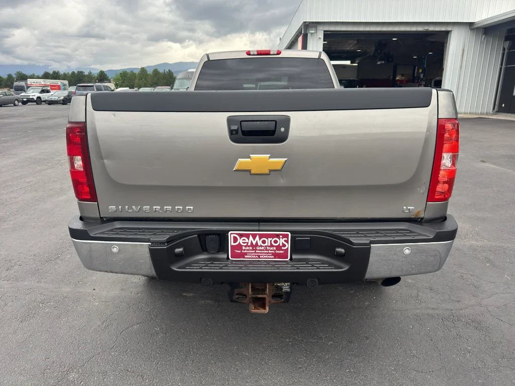 Used 2013 GRAYSTONE METALLIC Chevrolet LT image 3