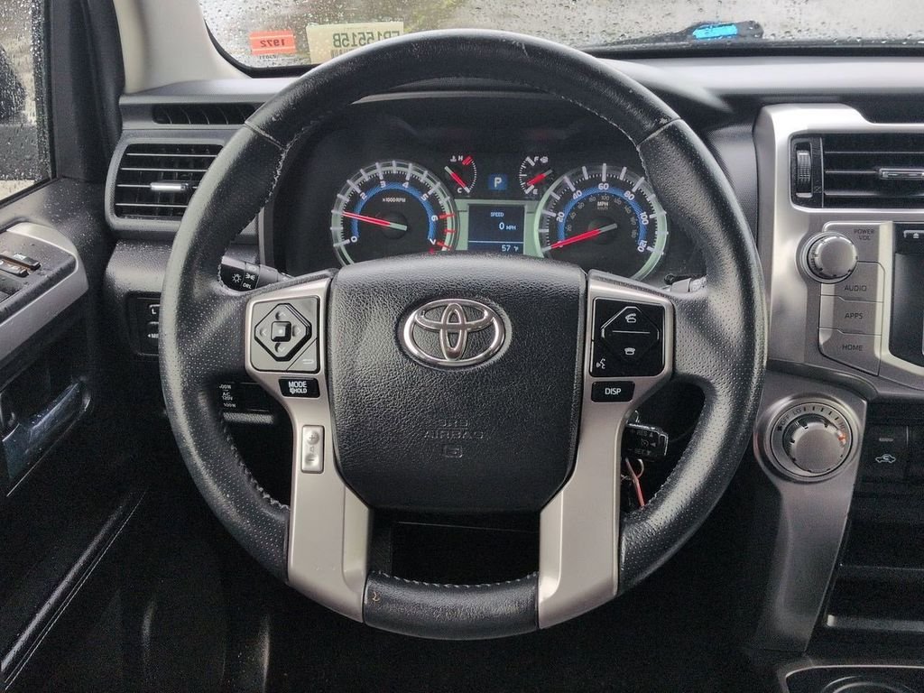 Used 2016 Midnight Black Metallic Toyota SR5 image 13