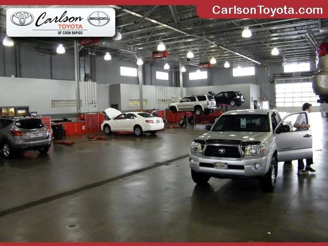Certified Used 2019 Black Toyota XLE image 6