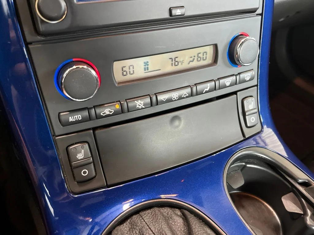 Used 2007 Blue Chevrolet Base image 12