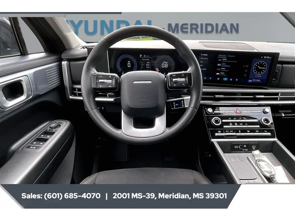 Used 2025 PHANTOM BLACK Hyundai SE image 5