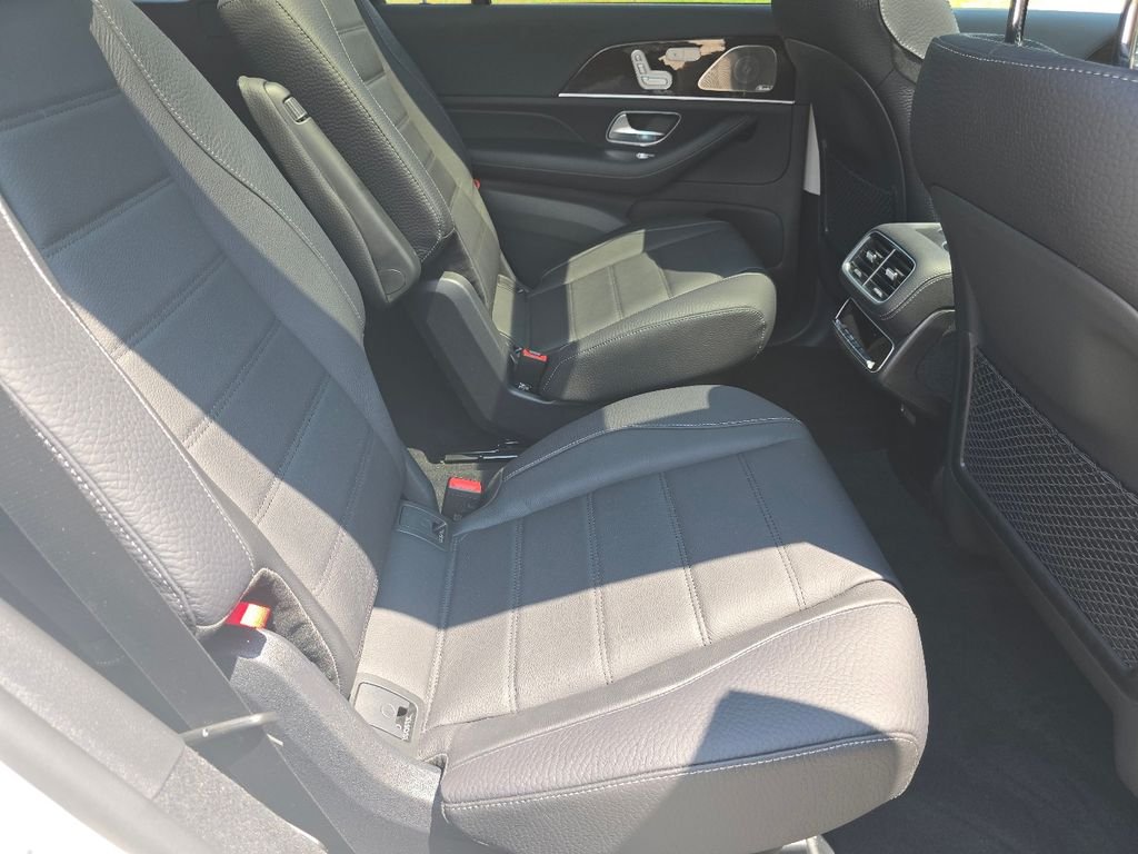New 2026 Polar White Mercedes-Benz GLS 450 image 20