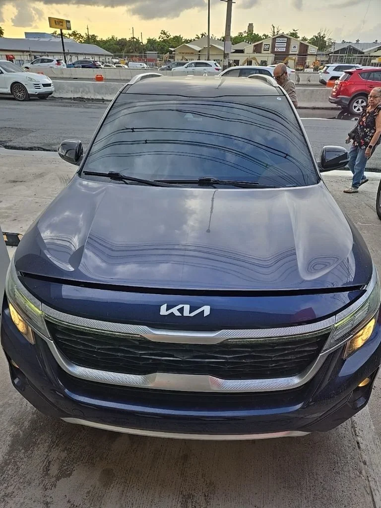 Used 2022 Blue Kia S image 2
