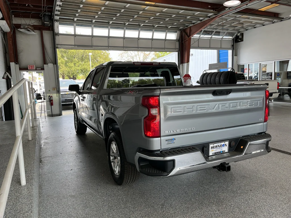 2026 Chevrolet Silverado 1500 LT - Photo 6
