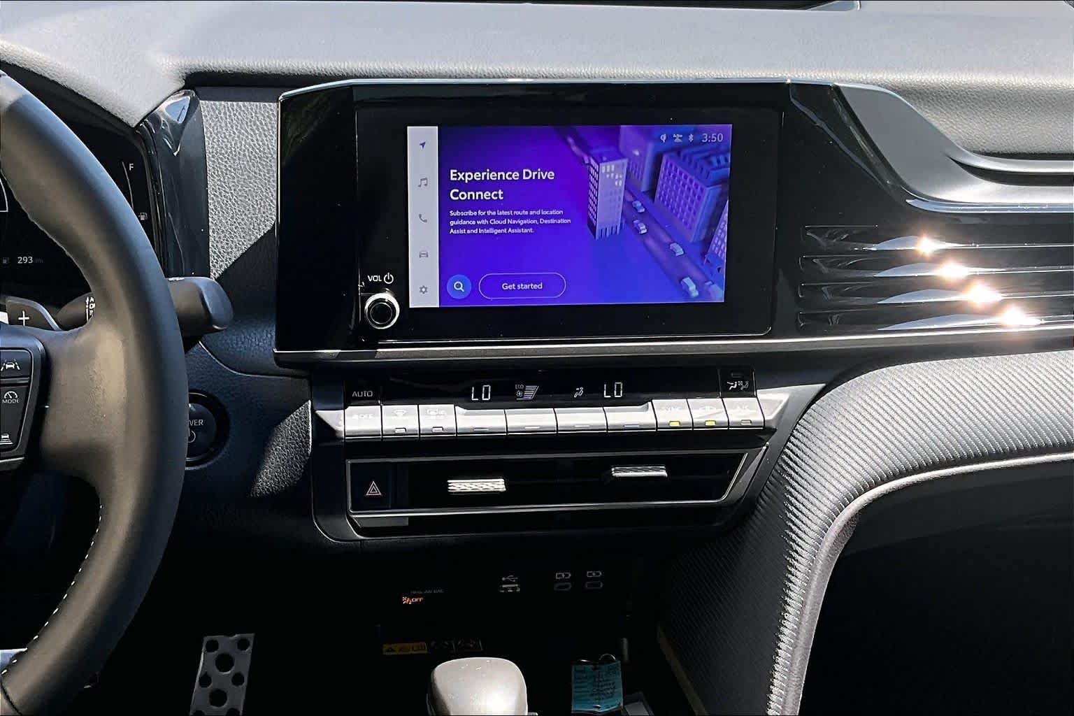 Used 2025 Ice Cap Toyota SE image 7