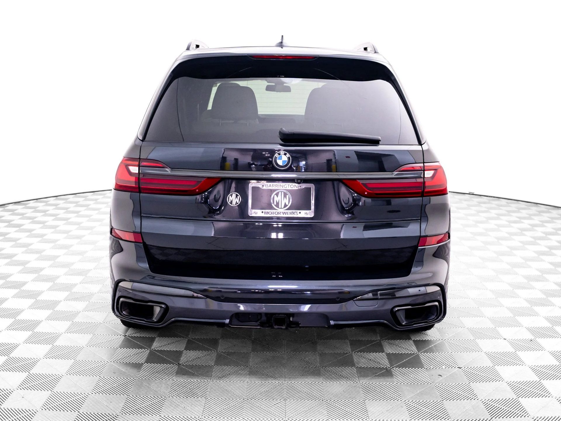 Used 2021 Black BMW xDrive40i image 5