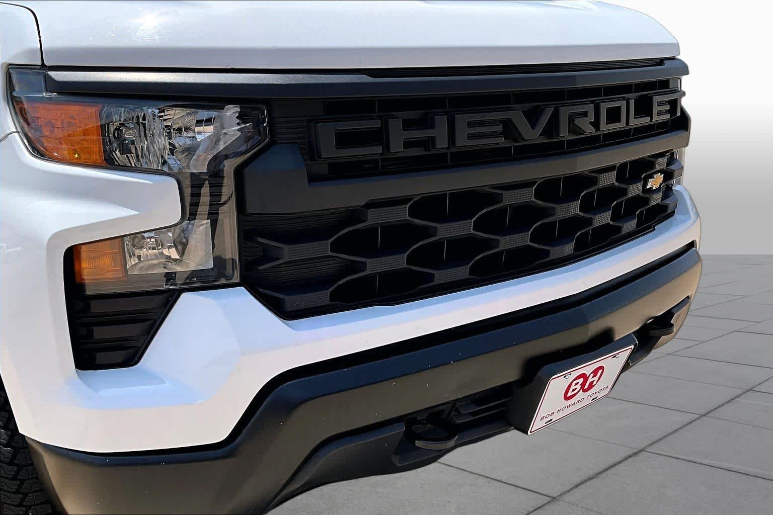 Used 2023 Summit White Chevrolet Work Truck image 27