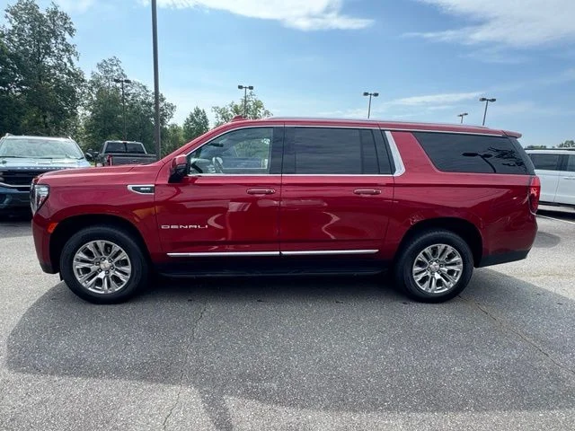 Used 2024 Red GMC Denali image 4