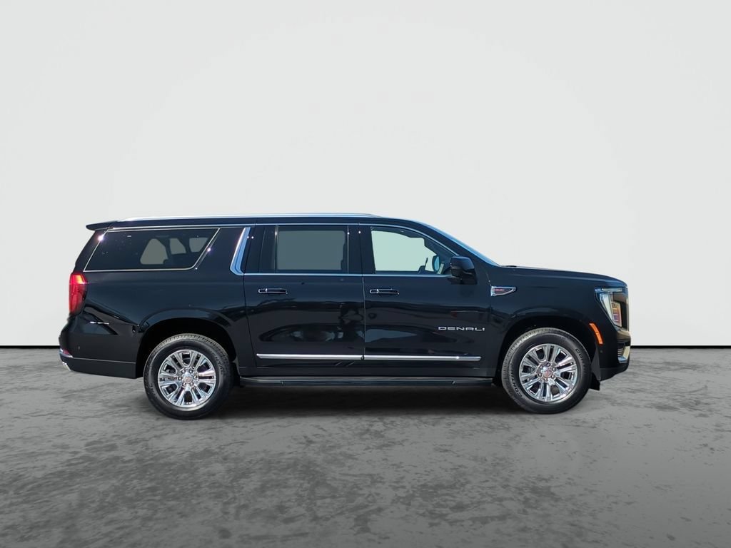 2026 GMC Yukon XL Denali - Photo 9