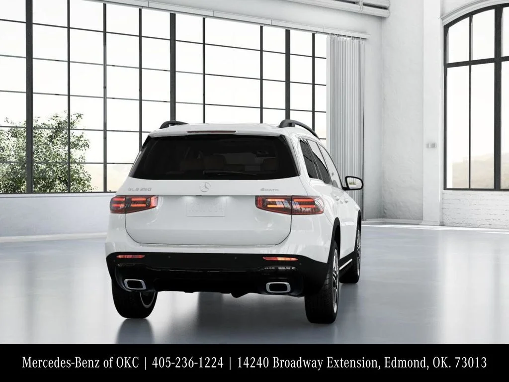 Used 2026 White Mercedes-Benz GLB 250 image 24